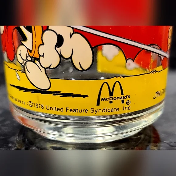 Vintage 1978 Garfield & Odie Collectors Glass Mugs - Set of 2 - Picture 9 of 14